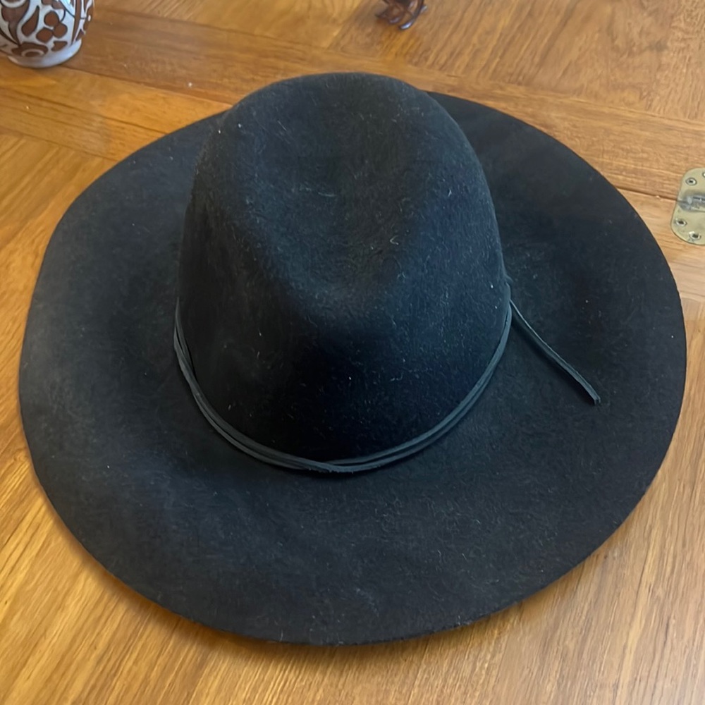 Winter wool hat